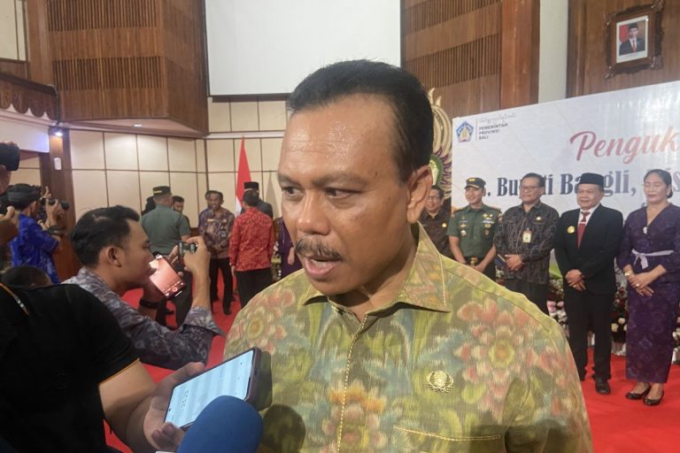 Pemprov Bali Wajibkan Penggunaan Botol Minum Pribadi