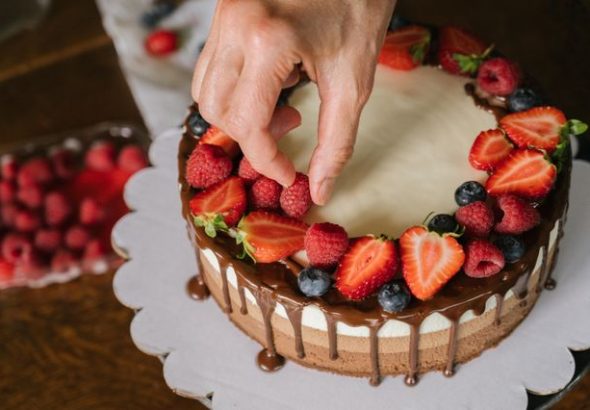 tips mendekorasi kue